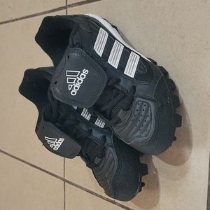 Adidas baseball cleats